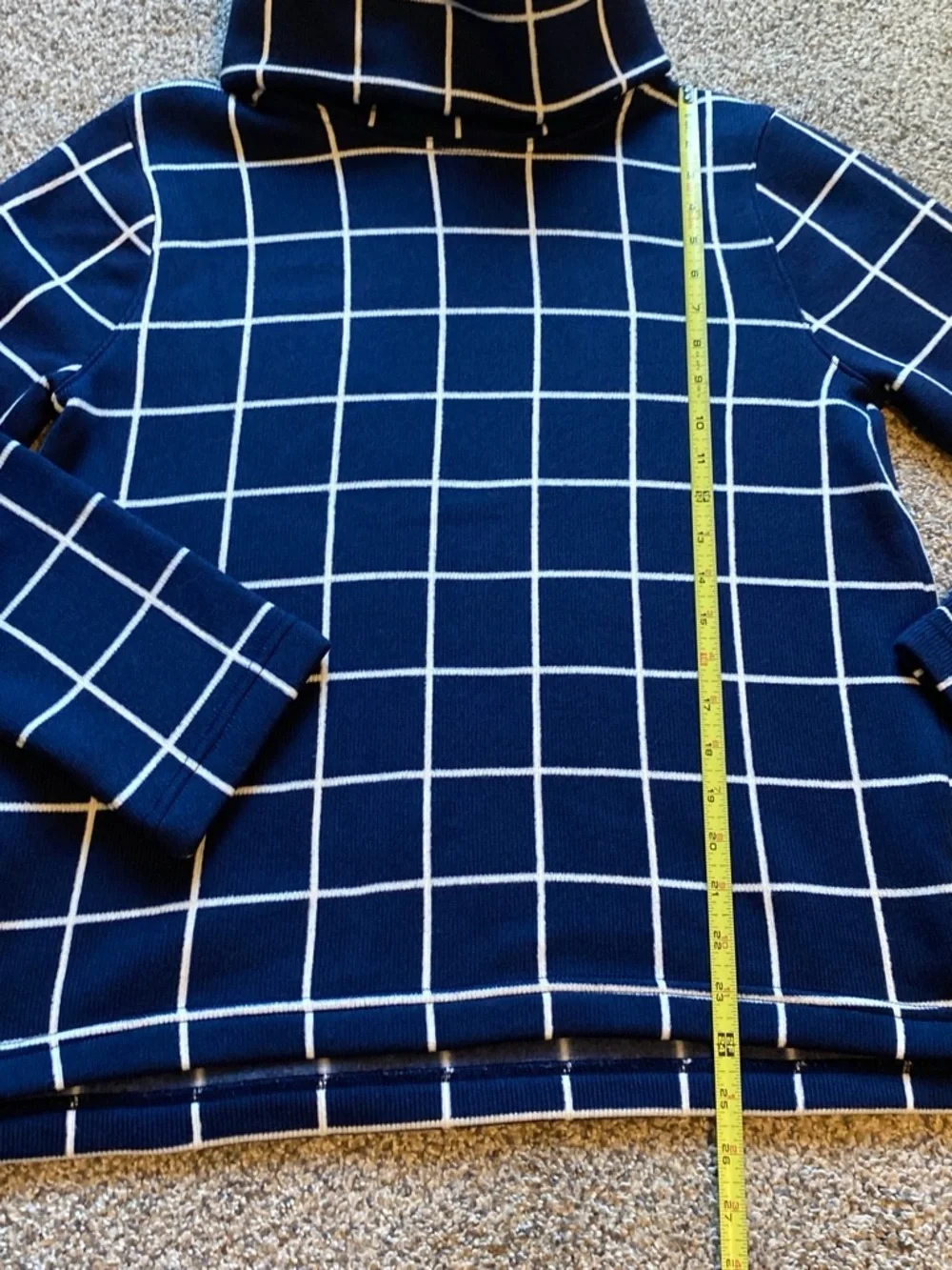 J. Crew Women’s Navy Fleece Lined Turtleneck Windowpane Sweater Size Large